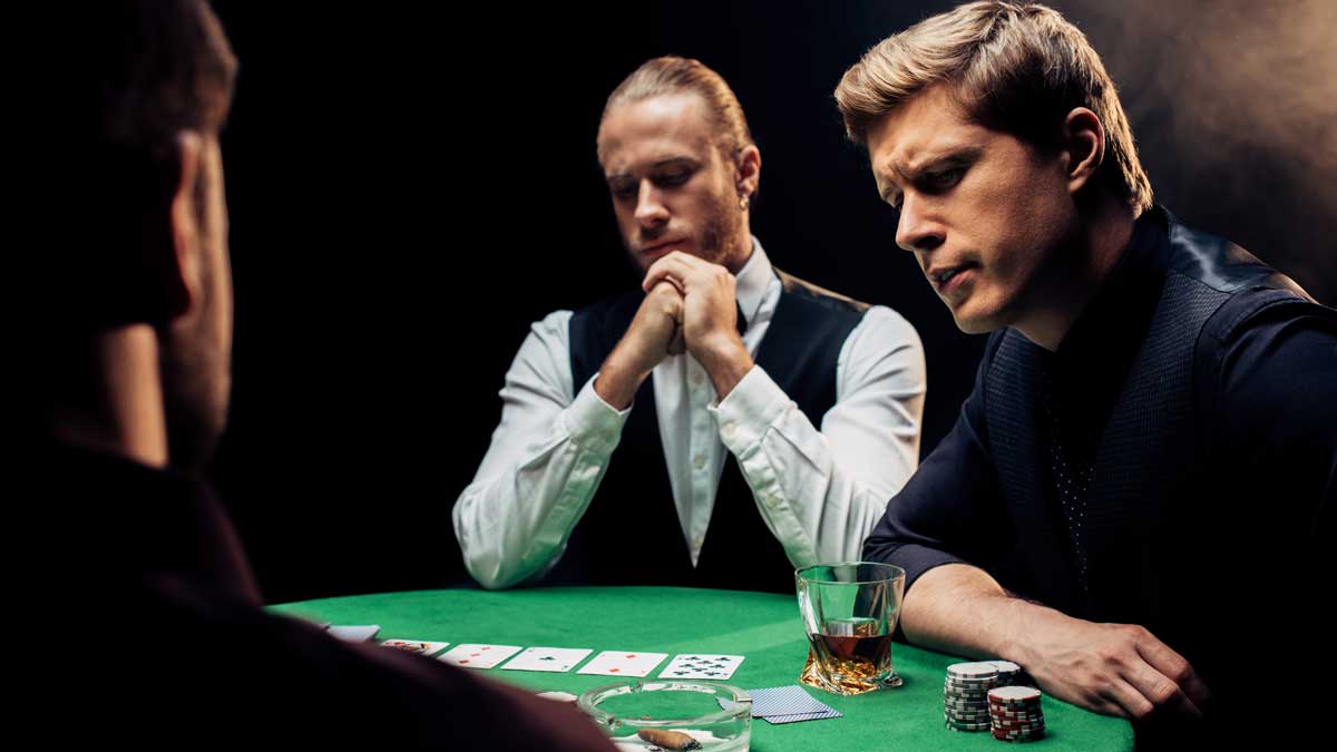 Reading Poker Players At The Table